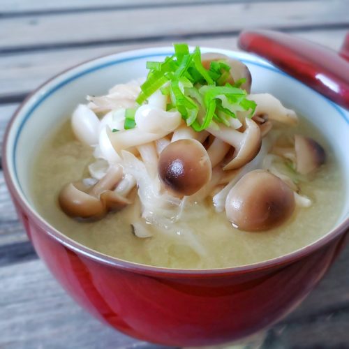Miso Soup with Shimeji Mushrooms - Plant-Based Matters