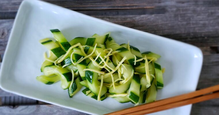 Quick Pickled Cucumber with Ginger (Asazuke)